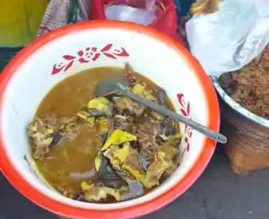 Berita Video: Tengkleng ‘Comot’ di Pasar Sukaharjo