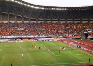 Tidak Ada Viking dan Bobotoh di Laga Persija vs Persib di Stadion Patriot Chandrabaga