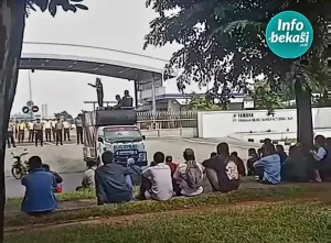 Buruh PT Yamaha Musik di Cikarang Gelar Demo, Ini Penyebabnya