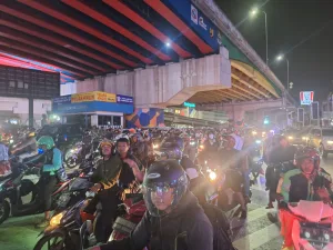 Arus Mudik Lebaran, Simpang BCP Mal Bekasi Selatan Mulai dilintasi Pemudik Tujuan Jateng