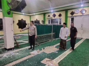 Polisi: 4 Jemaah I’tikaf di Mesjid Al-Madinah Korban Ambruk Plavon Sudah Dirawat di RS