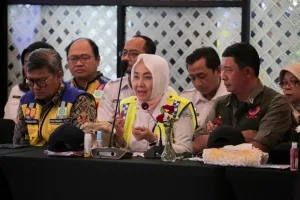 BMKG: Potensi Cuaca dan Gelombang Tinggi di Selat Sunda Selama Arus Mudik Lebaran 2025