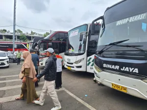 Mudik Lebaran, Keberangkatan Bus di Terminal Induk Bekasi Meningkat Jumlah Penumpang 8,43 Persen