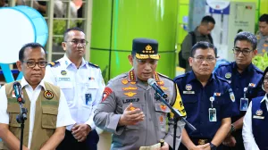 Kapolri Perintahkan Polisi Antisipasi Kejahatan di Sekitar Stasiun Demi Kenyamanan Pemudik