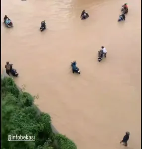 Bekasi Kebanjiran Terparah di Tahun 2025,  Ini Komentar Walikota Bekasi