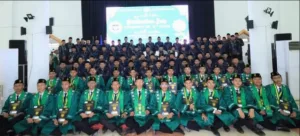 Ratusan Santri Attaqwa KH Noer Ali Diwisuda Dapat Ijazah Spesial dan Sanad Ilmiah
