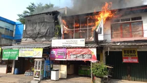 Ruko Ponsel Dilalap Si Jago Merah di Pondok Gede, Ini Penyebabnya