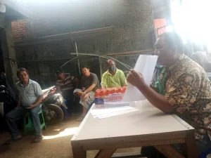Puluhan Bangunan Liar di Desa Sumberjaya Siap Dirobohkan, Warga Minta Uang Kerohiman