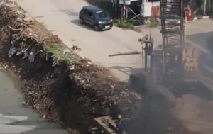 Penertiban Bangli dan Kali Sepak Tuntas, Ruas Jalan Raya Gabus Diperluas