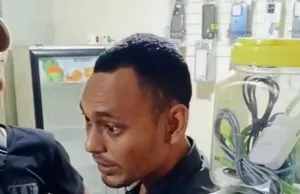 Warga Gerebek Penjual Tramadol Berekedok Konter Handphone di Jatiasih
