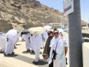 Jemaah Haji Asal Indonesia Menuju Mina Lontar Jumrah Usai Wukuf di Arafah