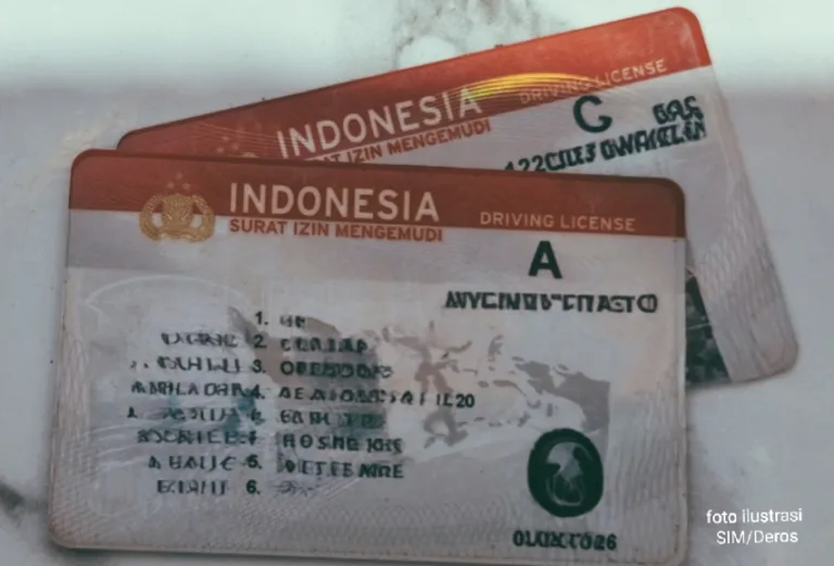Foto SIM/ infobekasi/Deros