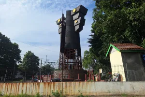 Pelat Tembaga Monumen Kali Bekasi Raib, Lokasi Jadi Tempat PKL dan Pemulung