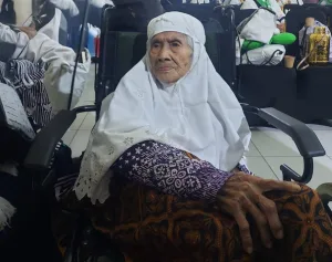Nenek Sumbuk: 3 Kali Umroh, dan Kisah Haji di Usia 109 Tahun