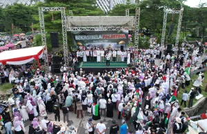 Aksi Bekasi Bela Palestina Jilid II Digelar di Stadion Wibawamukti, Ribuan Warga Turun ke Jalan
