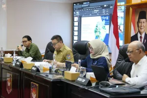 Harga Beras dan Minyak Goreng Melonjak, Sekjen Kemendagri Minta Pemda Bertindak Cepat