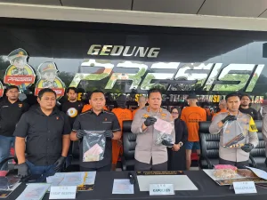 2 Pelaku Curanmor di Parkiran Alfamart Gunakan Pistol Revolver Mainan Dibekuk Polisi