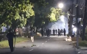 Situasi di Polres Metro Bekasi Terkendali, Aparat dan Warga Siaga Jaga Keamanan