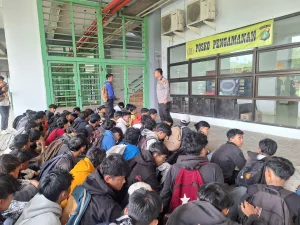Ajakan Demo Lewat Medsos, Pelajar dari Jawa Barat Diciduk Saat Akan Berangkat ke DPR