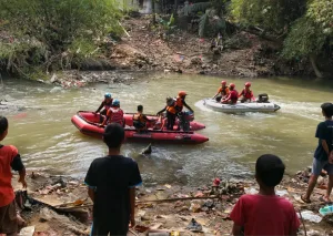 Ini Kronologi Bocah Tenggelam Saat Mandikan Kambing di Kali Cikarang