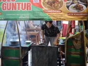 Dari Solo ke Bekasi, Kisah Sukses Sate Tongseng Pak Guntur Melegenda
