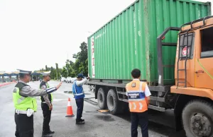 Antisipasi Kepadatan Arus Mudik Nataru, Kendaraan Berat Dilarang Melintas di Tol Trans Jawa