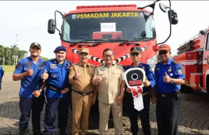 Kota Bekasi Dapat Hibah Satu Unit Mobil Damkar dari DKI Jakarta