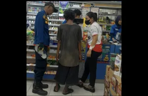 Damkar Evakuasi ODGJ: Beli Sendal Dulu, Baru Naik Mobil Damkar Ke RSUD
