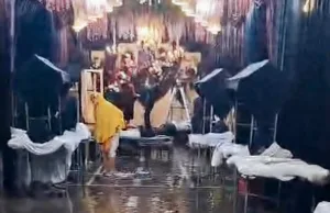 Genangan Air Hujan Ganggu Perumahan Tambun dan Areal Tenda Pernikahan