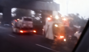 Tabrakan Beruntun di Tol Japek KM 39, Kendaraan Rusak Berat dan Korban Telah Dievakuasi