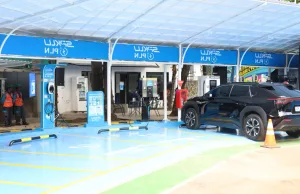 Pejabat Pemkot Bekasi Bakal Naik Mobil Listrik Buat Kendaraan Dinas, Ini Alasan Tri Adhianto