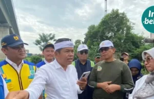 Tumpukan Sampah Menggunung di Kali Jambe, Ini yang Dilakukan Gubernur Jabar