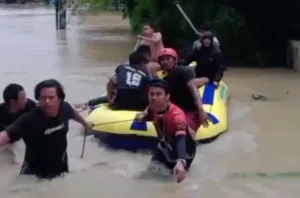 Remaja Desa Bojongsari Meninggal Tenggelam di Lapangan Bola Saat Banjir