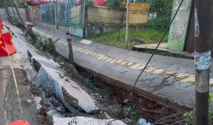 Trotoar Jalan Raya Narogong Amblas, Ini Tanggapan Walikota Bekasi