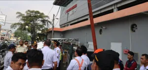Urai Kemacetan, JPO Berfasilitas Lift Mulai Dibangun Depan Stasiun Bekasi