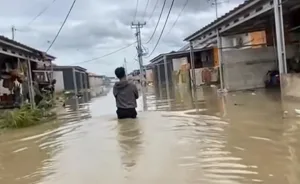 Dijanjikan Bebas Banjir, Rumah Subsidi di Sukamekar Terendam Kelima Kali