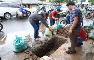 Wali Kota Bekasi Hentikan Penggalian Kabel Optik Tanpa Izin, Alat Disita