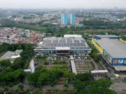 Pangkas Emisi 1,2 Juta Kg CO2, HI Avenue Pasang PLTS Atap Terbesar di Bekasi