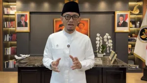 Di Tengah Ketegangan Timteng, Kemenhaj Minta Jemaah Umrah Tunda Keberangkatan