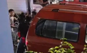 Kesalahpahaman Diduga Picu Keributan Sopir Angkot di Jalan Inkopau Pondok Gede