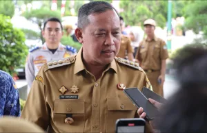 Wali Kota Bekasi Setuju Anak di Bawah 16 Tak Boleh Main Medsos