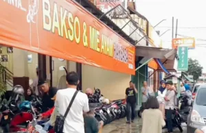 Kebiasaan Orang Bekasi, Usai Keliling Lebaran Ngebakso dan Mie Ayam Pangsit