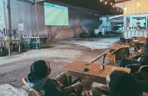 Warkop di Bektim Jadi Tempat Nobar Laga Timnas Indonesia vs Saint Kitts and Nevis