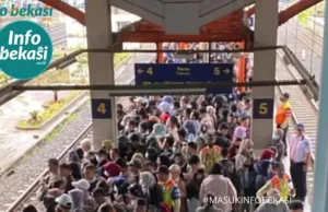3. 337 Ribu Penumpang Bekasi Naik Commuter Line ke Monas dan Kota Tua Usai Lebaran
