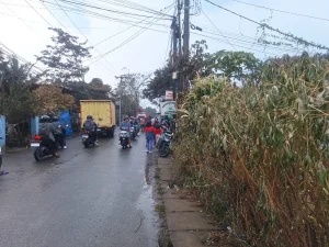 Di Balik Kemajuan Cimuning: Banjir, Kemacetan, hingga Risiko Instalasi Energi
