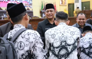 Plt Bupati Bekasi Dukung Pembentukan Raperda Perlindungan Guru dan Tenaga Kependidikan
