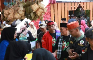 Jaga Identitas Budaya, Plt Bupati Janji Bakal Anggarkan Lebaran Bekasi Tiap Tahun