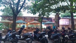 Pasar Jongkok di Belakang DPRD Bekasi Bakal Digeser, Sering Picu Kemacetan