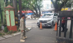 Aturan Steril Kendaraan Saat WFH, Warga Bayar Pajak Protes Parkiran Jauh