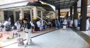 17 Calhaj Gagal Berangkat dari Embarkasi Bekasi, Ini Penyebabnya